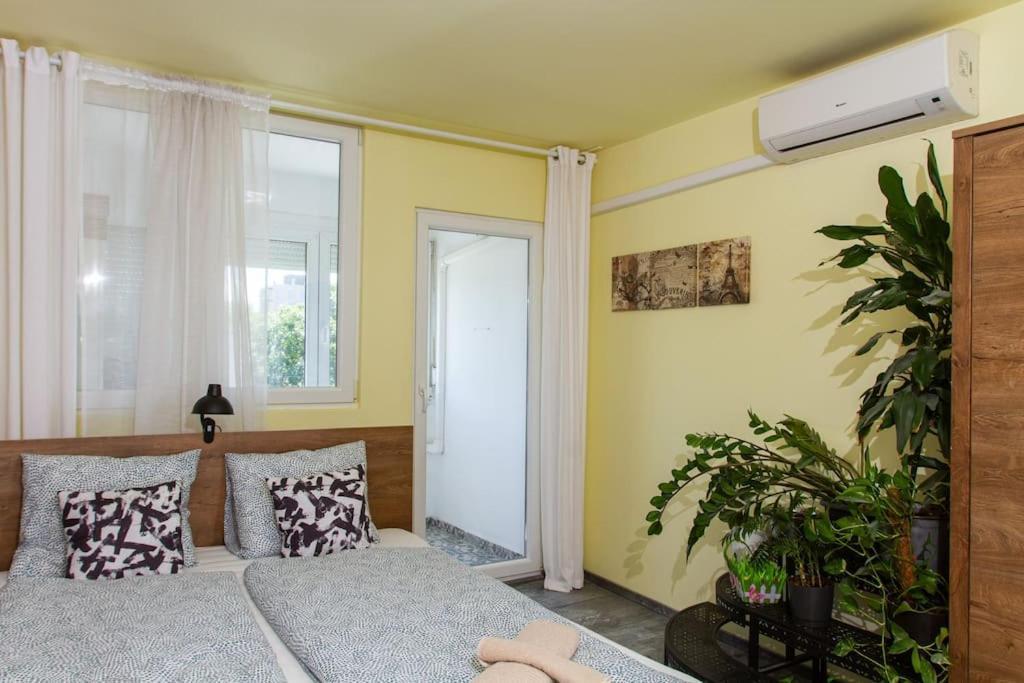 Gery'S Apartman Budapest Exteriör bild